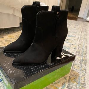 Brand new Sam Edelman Niomi black leather bootie